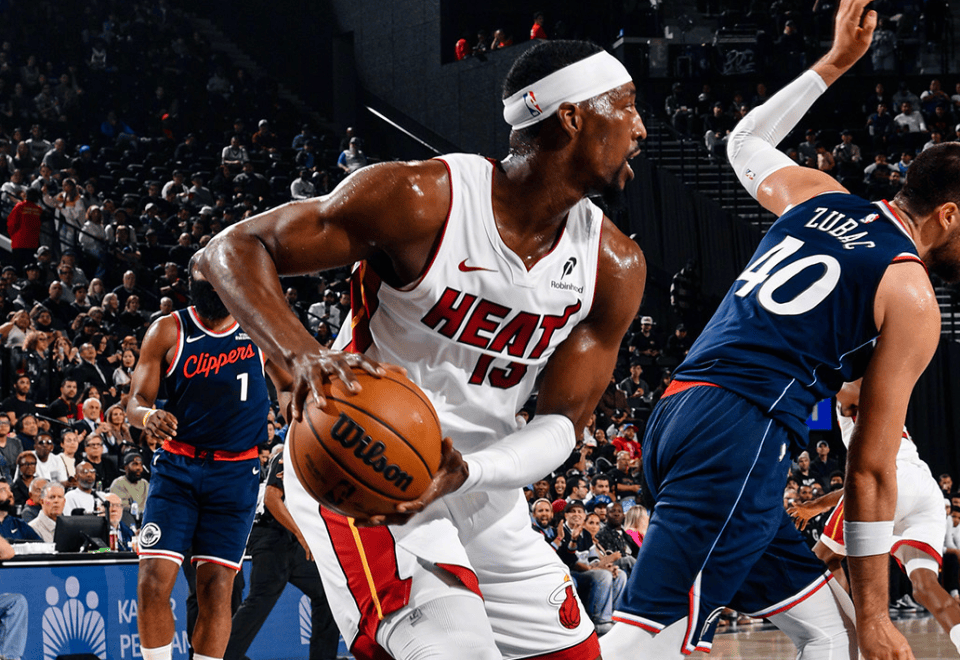 包含国际比赛日迈阿密热火备战意甲风云突变金州勇士加时末段单刀错失，今晨洛杉矶快船迎来里程碑直接炸裂的词条